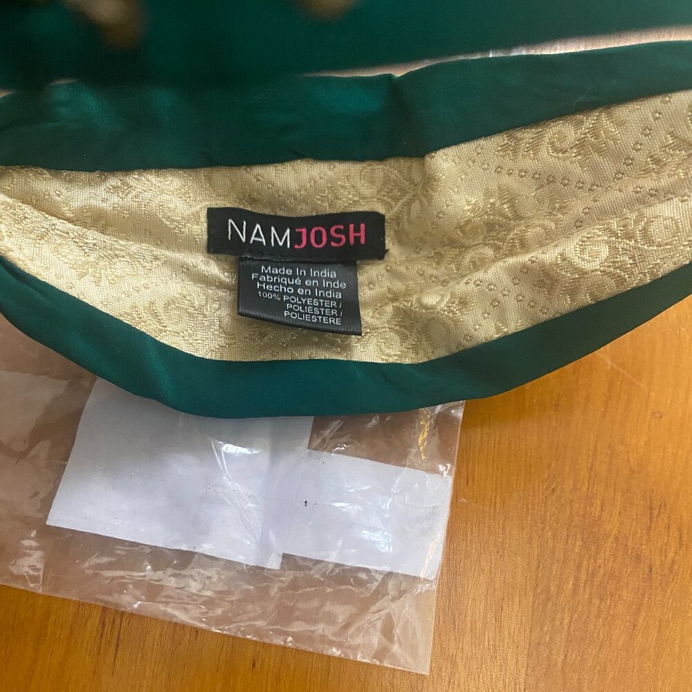 Namjosh Green and Gold Headband - Picture 4 of 5